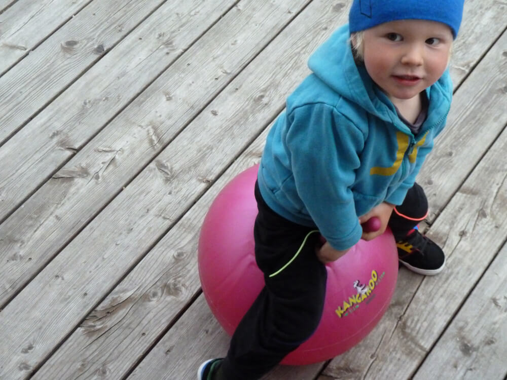 tempkangaroo_junior_junge-2zT007vVzWUkQ5-1