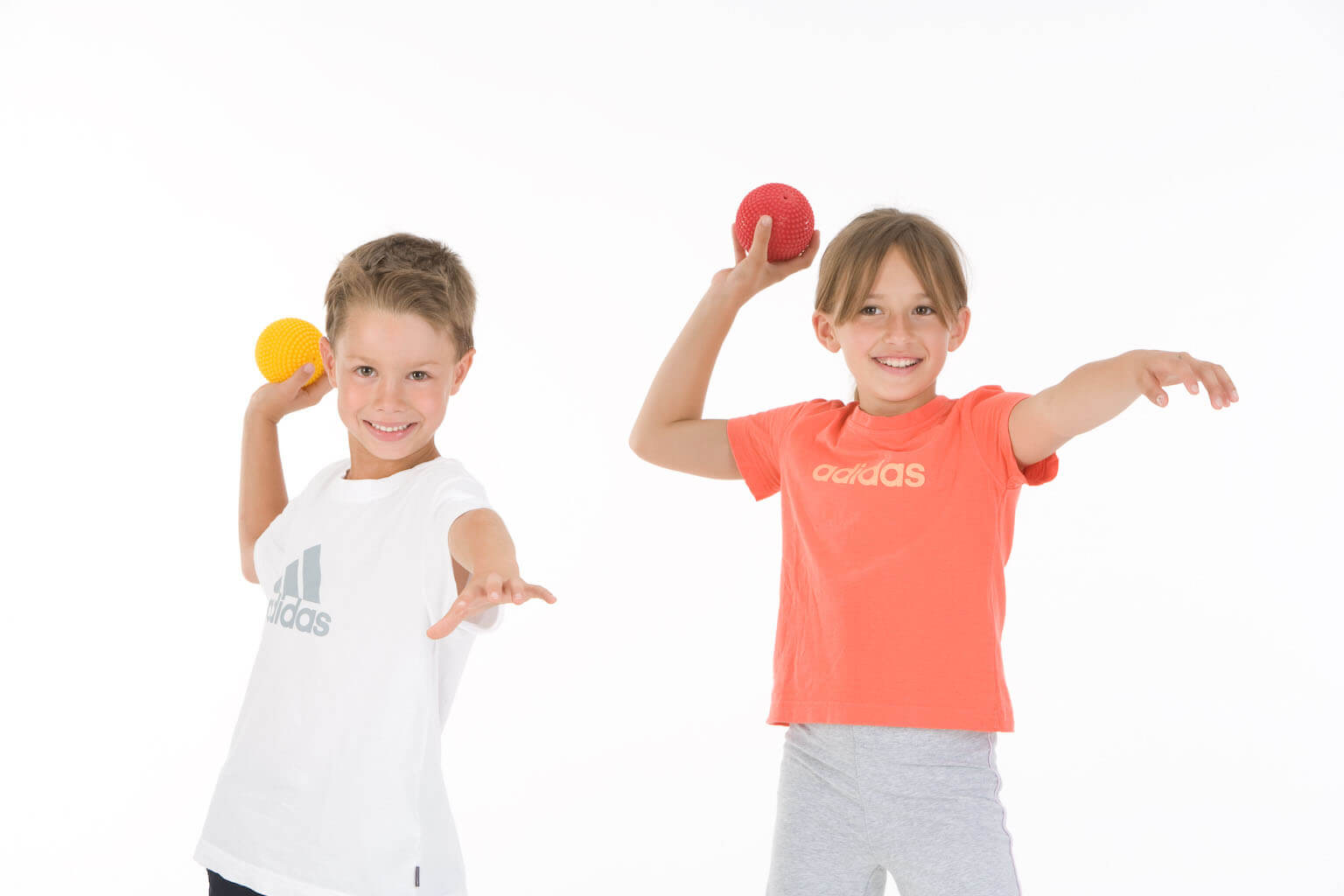 touch-ball_maed-jun_wurf_tiny_web