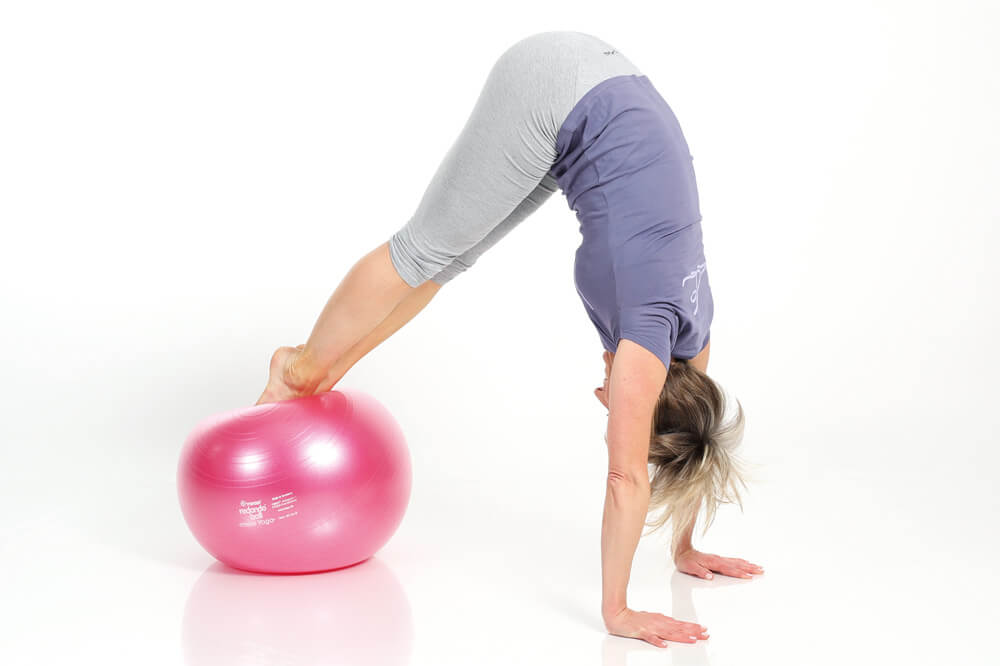 Redondo-Ball-Mein-Yoga_anw-4_tiny_web