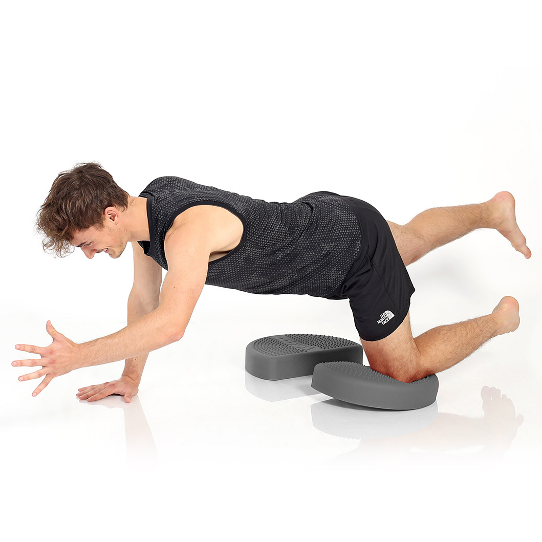 aero-step-free_3_q_web