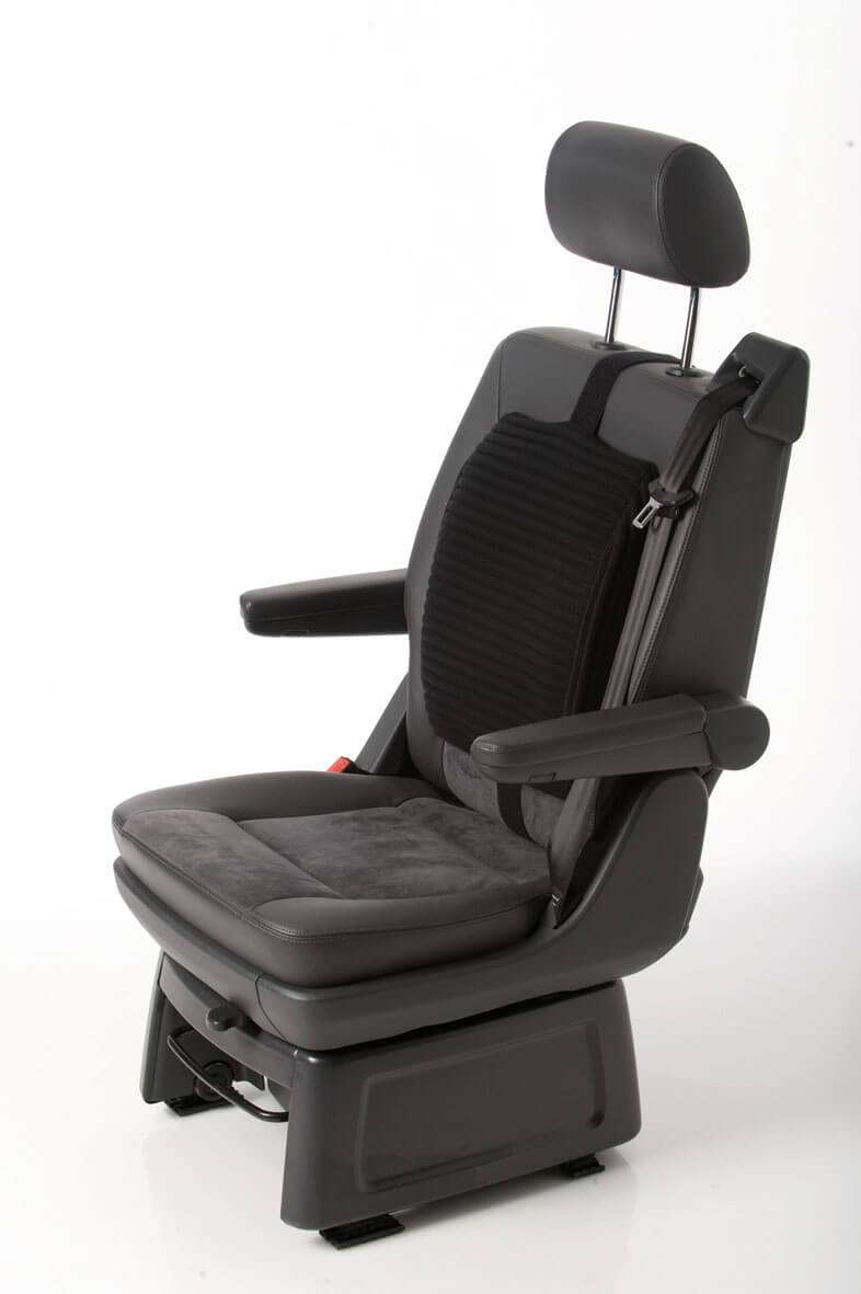 airgo-aktiv-rueckenkissen-comfort_auf_autositz_tiny_webbXk3JriMhZ2g6