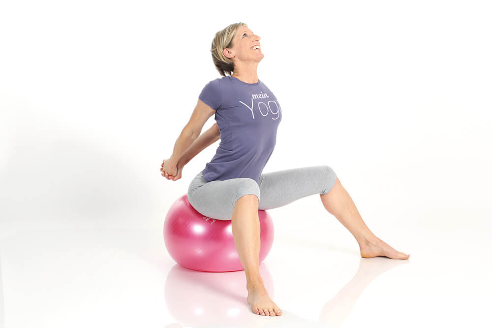 Redondo-Ball-Mein-Yoga_anw-6_tiny_web