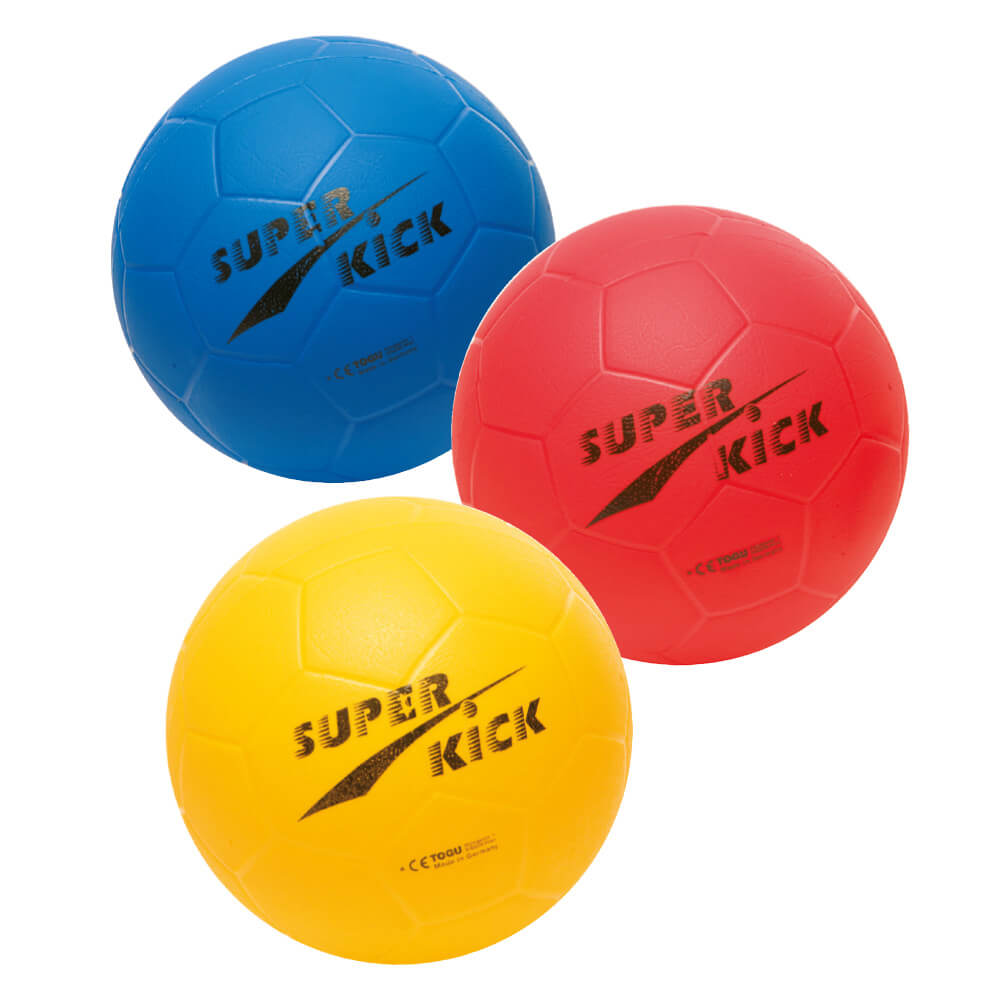 tempsuper_kick_gruppe-1d8vGTzu1VoRzDVU5Nsf95mCiHs
