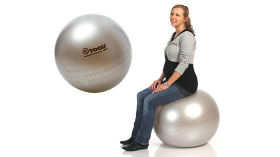 Gym balls for pregnancy &#038; postpartum fitness