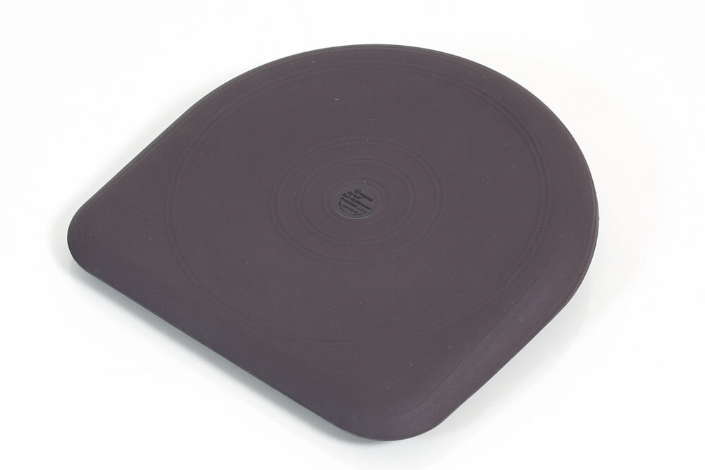 Dynair-Premium-KeilBallkissen_aubergine-glatt_tiny_web3lMfEsEpNCnO7